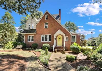 2912 Chesapeake Avenue, Hampton, VA 23661