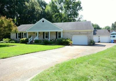 906 Camellia Court, Chesapeake, VA 23322