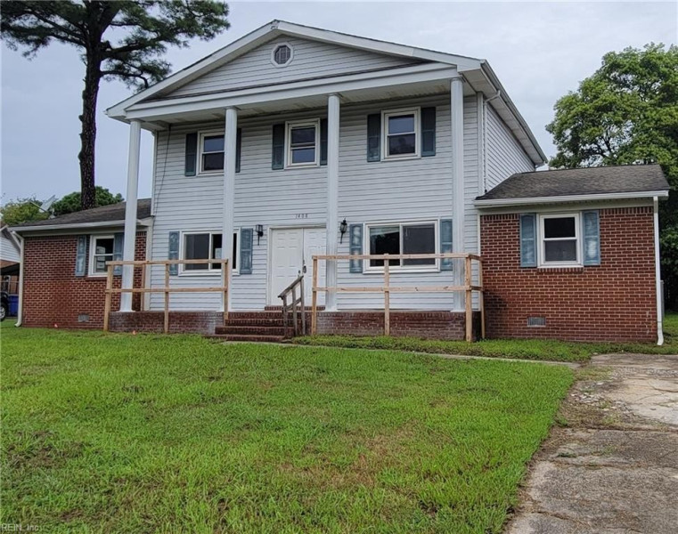 Photo 1 of 27 residential for sale in Portsmouth virginia