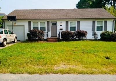 207 Kelly Drive, Portsmouth, VA 23702