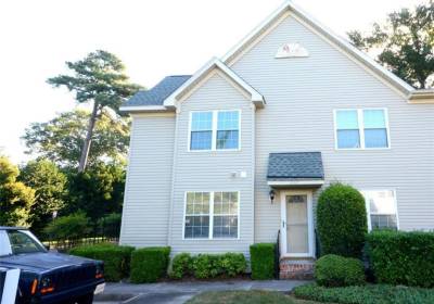 2321 London Pointe Drive, Virginia Beach, VA 23454