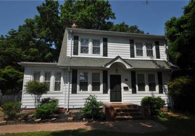 135 Hampton Roads Avenue, Hampton, VA 23661