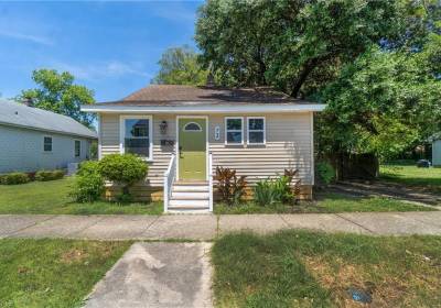 72 Cedar Avenue, Newport News, VA 23607