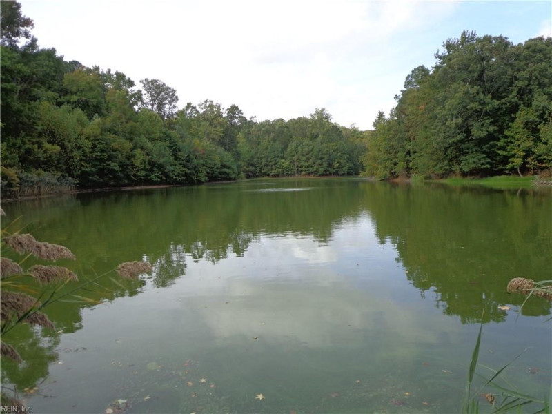 Photo 1 of 8 land for sale in Isle of Wight County virginia