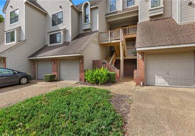 744 Rock Crest Court, Newport News, VA 23602