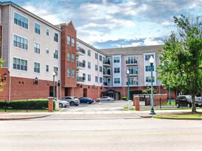 property image for 670 Town Center Drive NEWPORT NEWS VA 23606