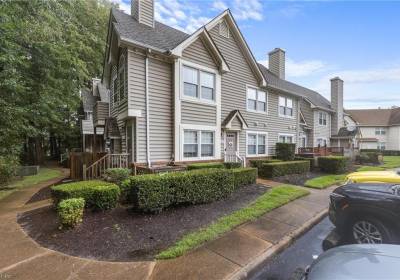 704 Meherrin River Court, Chesapeake, VA 23320