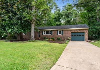 324 Hickory Woods Court, Chesapeake, VA 23322