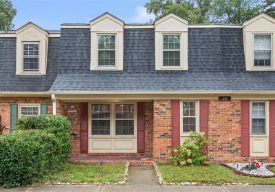 221 Bailiff Court, Newport News, VA 23608