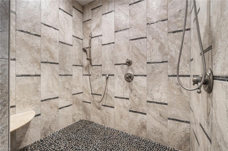 Photo 33 of 50 residential for sale in Virginia Beach virginia