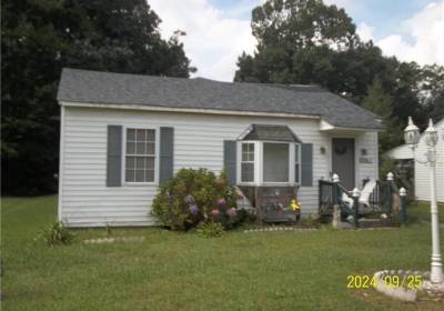 33268 Branch Bridge Street, Southampton County, VA 23828