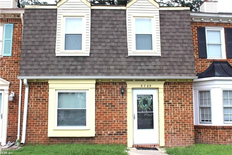 Photo 1 of 20 residential for sale in Portsmouth virginia