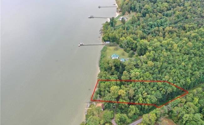 1.3ac Bradbys Lane, Isle of Wight County, VA 23430