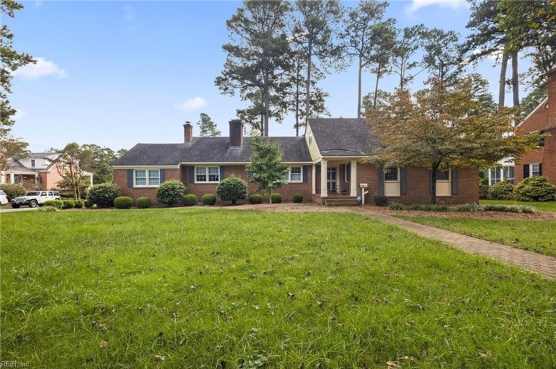 Photo 1 of 50 residential for sale in Suffolk virginia