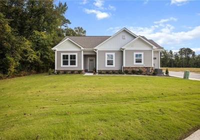 2601 Acadian Drive, Suffolk, VA 23434