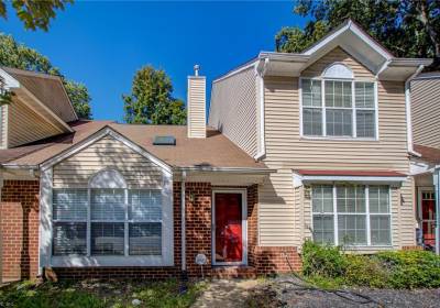 15 Evergreen Place, Hampton, VA 23666