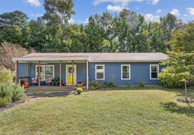 6322 New Pines Drive, Gloucester County, VA 23072