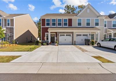 1615 Redwing Arch, Chesapeake, VA 23323