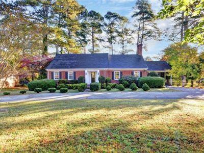 property image for 400 Meadow Lane FRANKLIN VA 23851