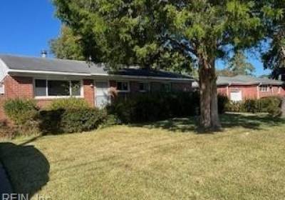 109 Fleetwood Road, Chesapeake, VA 23325