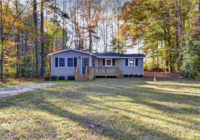 13821 Sandy Point Road, Charles City County, VA 23030