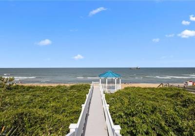 702 Atlantic Avenue, Virginia Beach, VA 23451