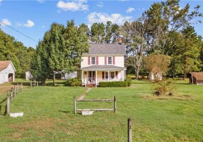 9405 Maryus Road, Gloucester County, VA 23072