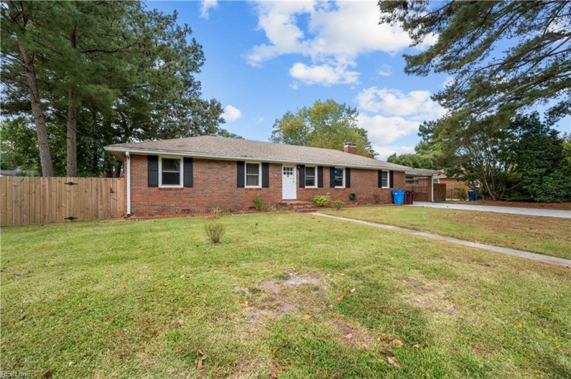 Photo 1 of 28 residential for sale in Chesapeake virginia