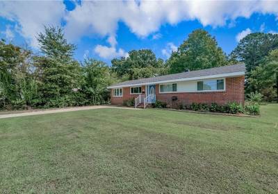 17 Azalea Drive, Newport News, VA 23602