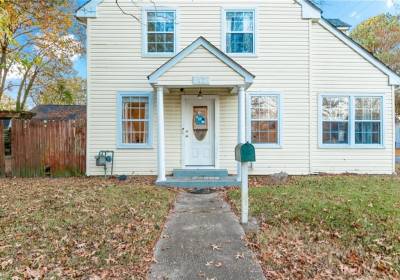 17 Prospect Parkway, Portsmouth, VA 23702