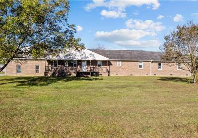 2301 Airport Road, Suffolk, VA 23434