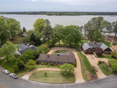 property image for 623 Haystack Landing Road NEWPORT NEWS VA 23602