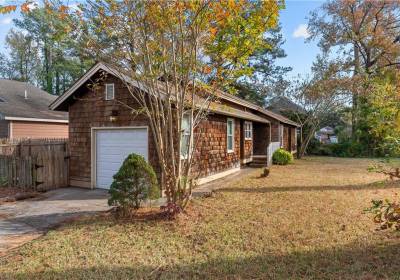 715 Bloom Avenue, Chesapeake, VA 23325