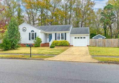 516 Willow Bend Drive, Chesapeake, VA 23323