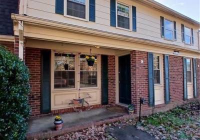 385 Circuit Lane, Newport News, VA 23608