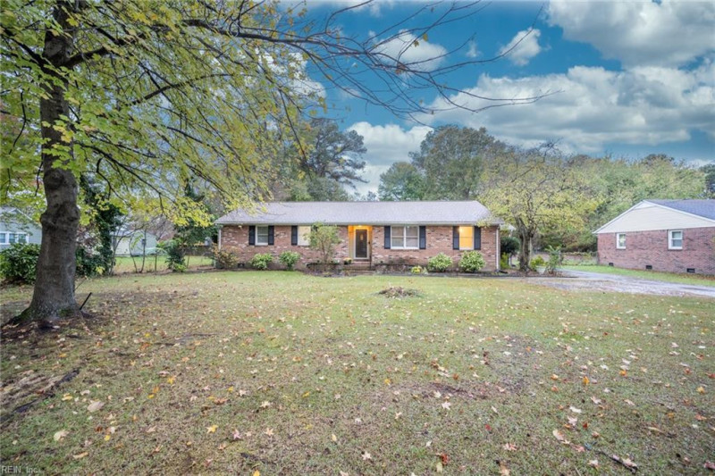 Photo 1 of 40 residential for sale in Chesapeake virginia