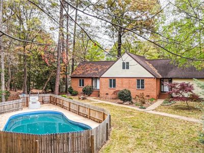 property image for 111 Dale Hollow Dr Drive YORK COUNTY VA 23692