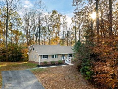 property image for 4001 Rochambeau Drive JAMES CITY COUNTY VA 23188