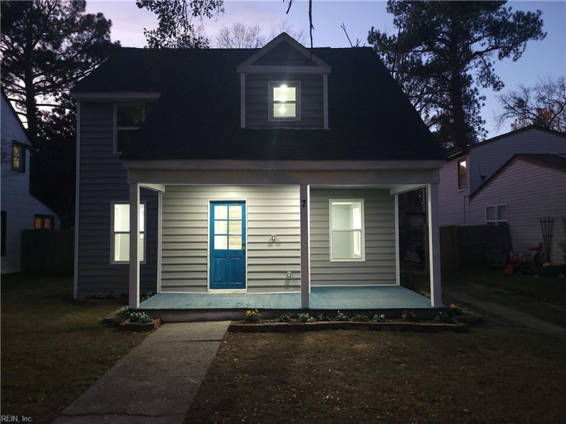 Photo 1 of 1 residential for sale in Portsmouth virginia