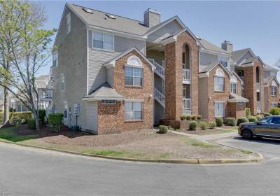 4209 Laurel Green Circle, Virginia Beach, VA 23456