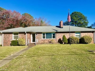 property image for 301 Charlotte Drive PORTSMOUTH VA 23701