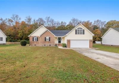 110 Brumsey Landing Drive, Moyock, NC 27958