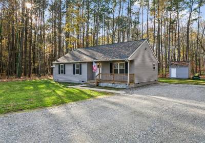 104 Martin Lane, Mathews County, VA 23021