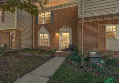 803 Sutherland Arch, Chesapeake, VA 23320