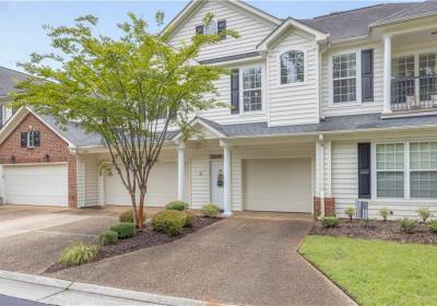 2827 Majestic Oak Court, Virginia Beach, VA 23456