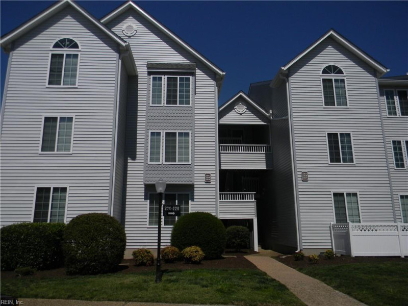 Photo 1 of 22 residential for sale in Hampton virginia