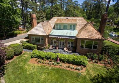 809 Linkhorn Drive, Virginia Beach, VA 23451