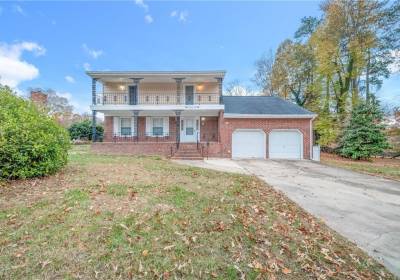 76 Knollwood Drive, Newport News, VA 23608