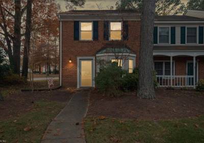 1 Corwin Circle, Hampton, VA 23666