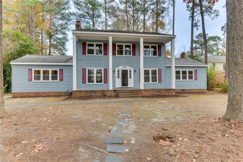 Photo 1 of 31 residential for sale in Poquoson virginia